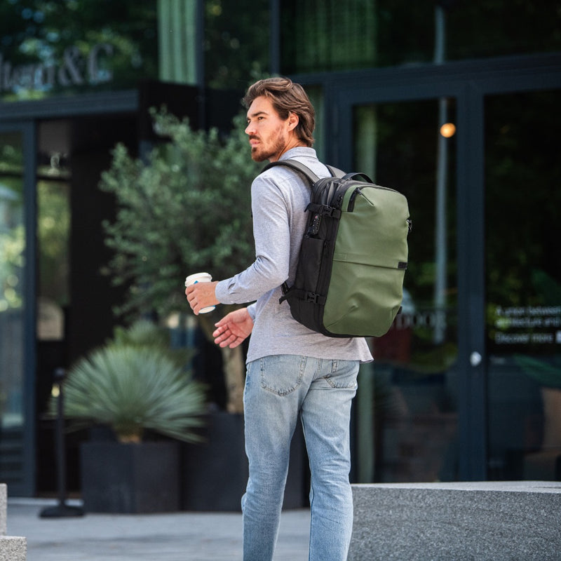 Mochila SuperBag Verde + Sistema de vácuo integrado + Garrafa Inteligente + Bomba de ar portátil
