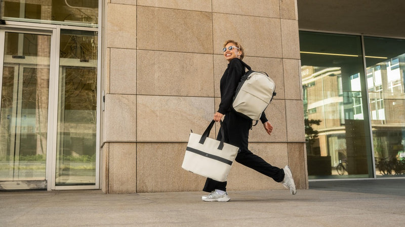 Mochila SuperBag Off-White + Sistema de vácuo integrado + Garrafa Inteligente + Bomba de ar portátil